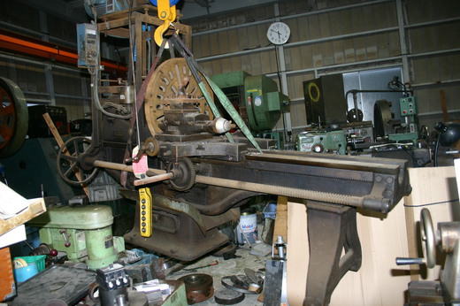 へら絞り加工で使用する機械「絞り旋盤」の製作